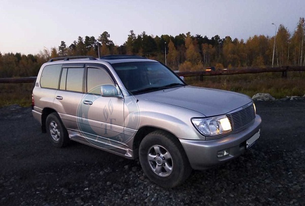 Toyota Land cruiser 100 2000 года 235.2 л.с. 4664