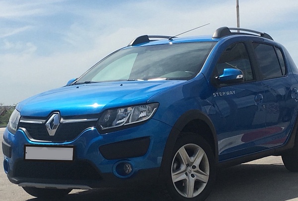 Renault Sandero 2013 года 84.3 л.с. 1598