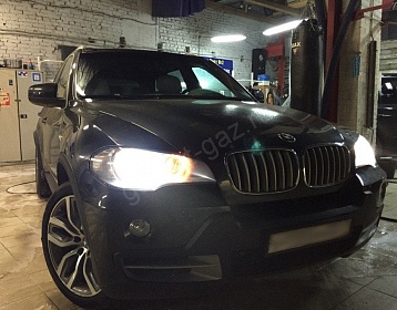 BMW X5 4.8