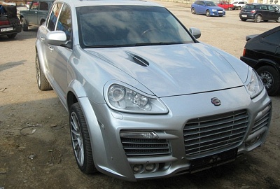 Porsche Cayenne Magnum