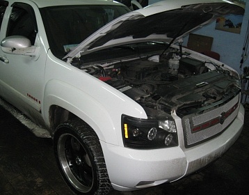 Chevrolet Tahoe V8 фото 1