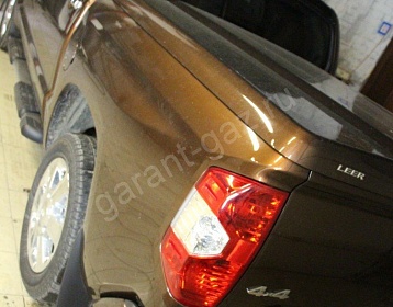 Toyota Tundra 1974 фото 3