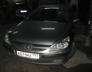 Peugeot 607