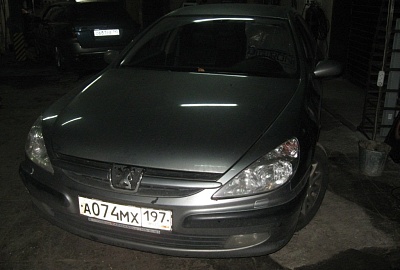 Peugeot 607
