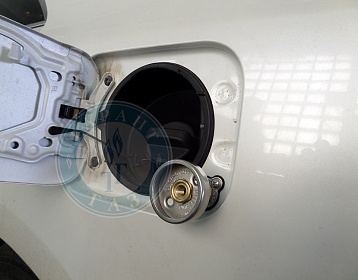 Toyota Camry 2013 года 180.8 л.с. 2494