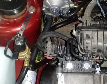 Lada 211440 2008 года 80.9 л.с. 1596 фото 2