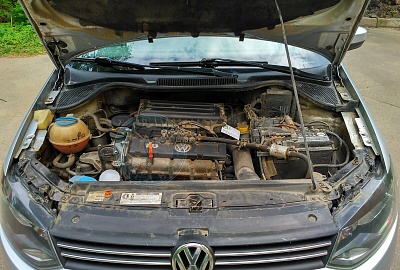 Volkswagen Polo 2015 года 104.7 л.с. 1598