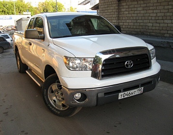 Toyota Tundra 4.6