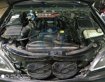 Mercedes ML320 2001 года 217.5 л.с. 3199