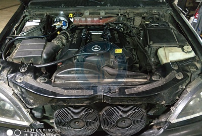 Mercedes ML320 2001 года 217.5 л.с. 3199