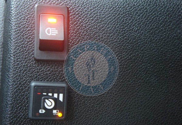 Кнопка ГБО Chevrolet Tahoe 2011 года 325 л.с. 5328