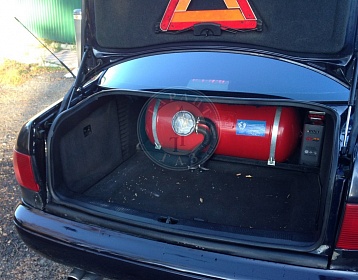 Audi A8 1999 года 310 л.с. 4172 фото 1