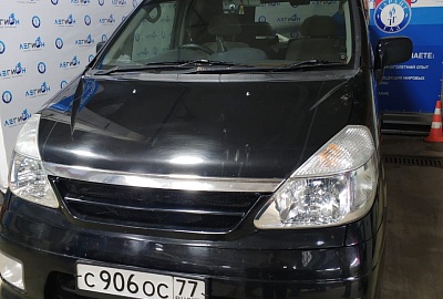 Nissan Serena 2001 года 144.93 л.с. 1998