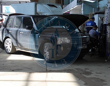 Land Rover Range Rover 2005 года 395.8 л.с. 4197