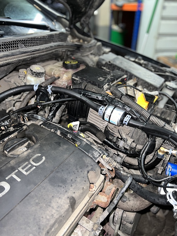 Opel Astra 2012 года 115.6 л.с. 1598