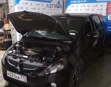 Mitsubishi Grandis 2006 года 164.5 л.с. 2378 фото 2