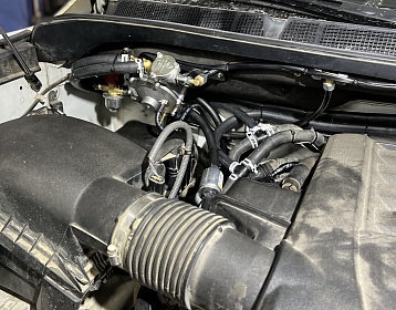 Toyota Tundra 5.7 фото 1