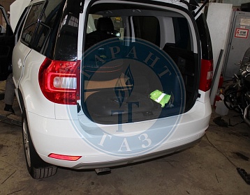 Skoda Yeti 2017 года 108.8 л.с. 1598 фото 8