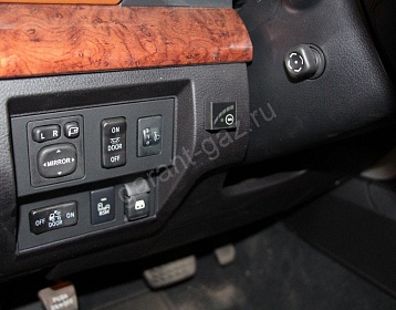 Toyota Tundra 1974 фото 14