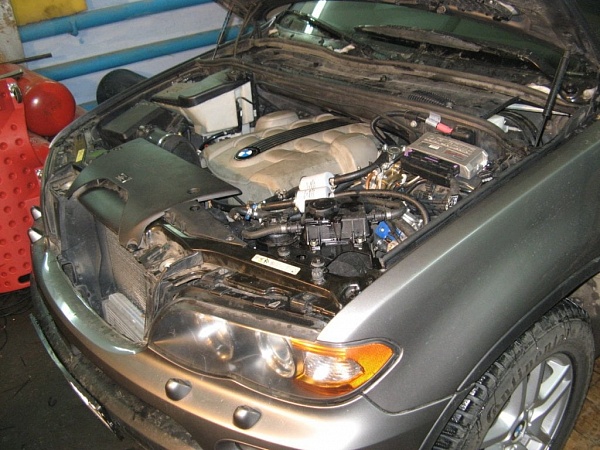 BMW X5 4.8L