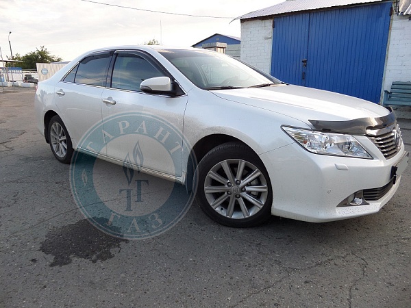 Toyota Camry 2013 года 180.8 л.с. 2494