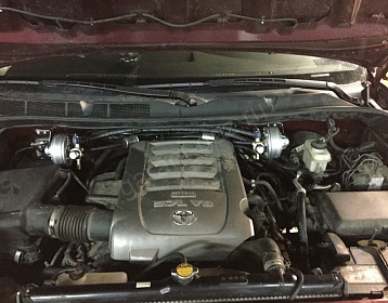 Toyota Tundra 5.6 фото 8