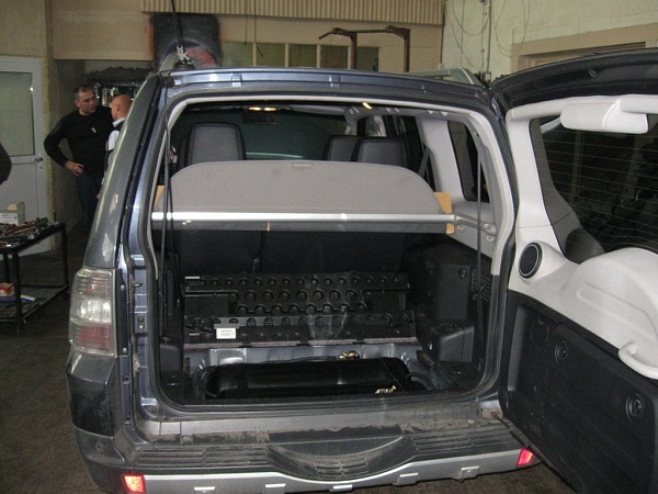 Mitsubishi Pajero 3.8
