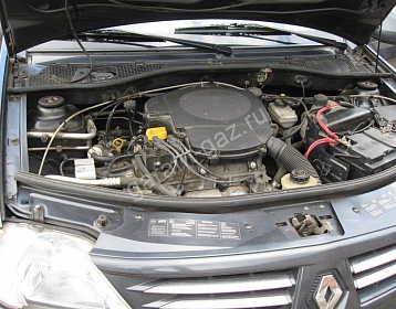 Renault Logan фото 3