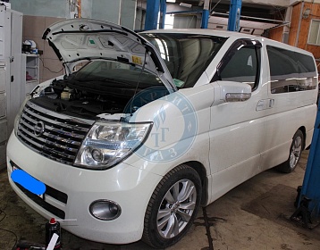Nissan Elgrand 2005 года 240 л.с. 3498