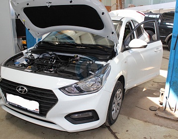 Hyundai Solaris фото 2