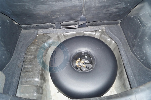 Баллон ГБО на Nissan Tiida 2013 года 110.1 л.с. 1598
