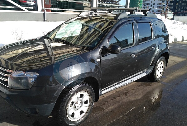 Renault Duster 2013 года 102 л.с. 1598