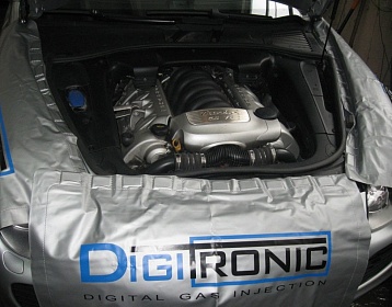 Porsche Cayenne Turbo 4