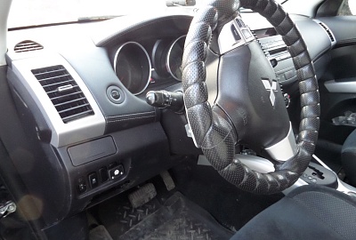 Mitsubishi Outlander 2008 года 220.3 л.с. 2998