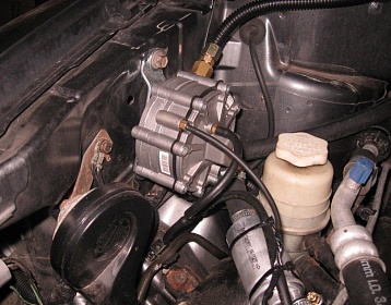 Mitsubishi Endeavor фото 9