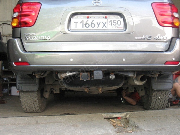 Toyota Sequoia