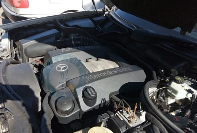 Mercedes E240 1999 года 170 л.с. 2398
