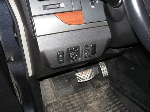 Mitsubishi Pajero 3.8
