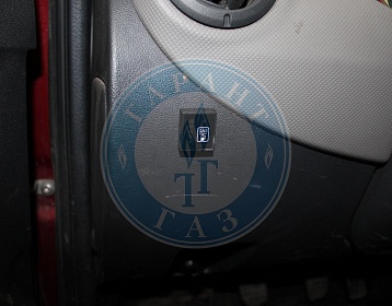 Renault Sr 2010 года 84.3 л.с. 1598 фото 5